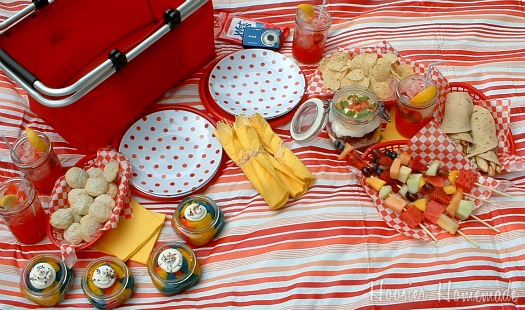 Как сделать пикник в доме