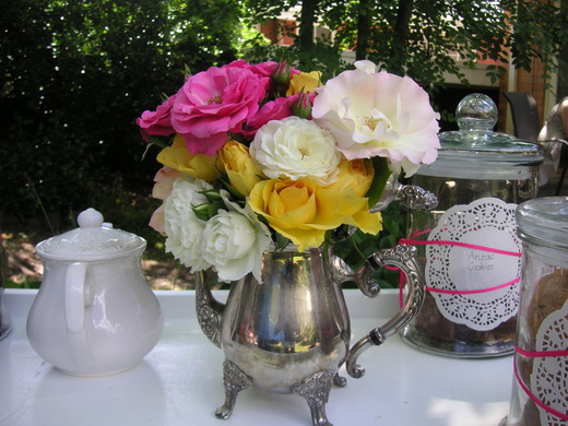 “Чаепитие в саду”: День Рождения для девочки на свежем воздухе