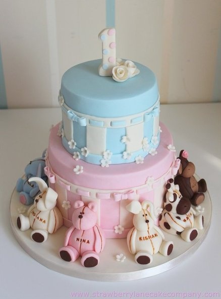 торт на первый день рождения