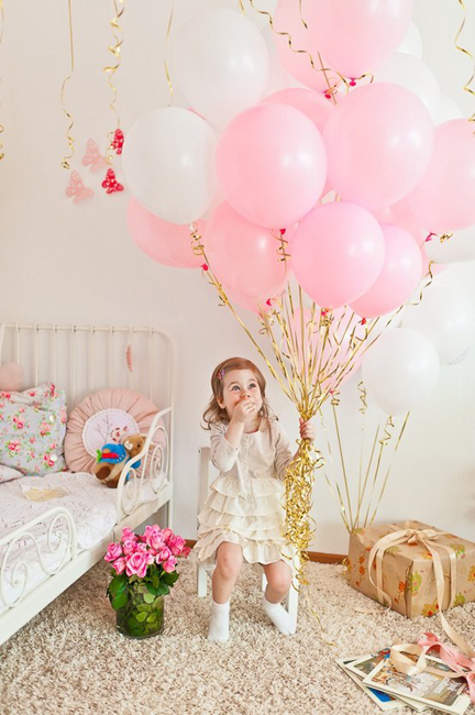 Идеи для детских фотографий с воздушными шарами